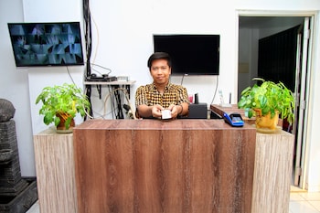 hotel syariah mama kutajaya pasar kemis