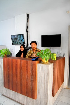 hotel syariah mama kutajaya pasar kemis