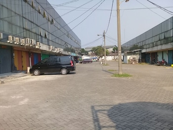 hotel syariah mama kutajaya pasar kemis