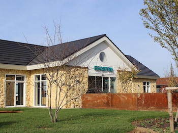atmospheric chalet on top of the bemelerberg