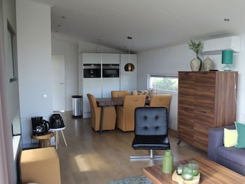 atmospheric chalet on top of the bemelerberg