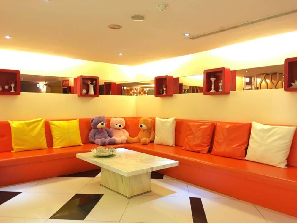 giant rich king plaza hotel