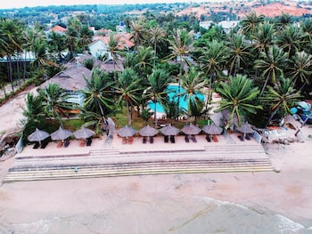 muine sun and sea beach boutique resort and glamping