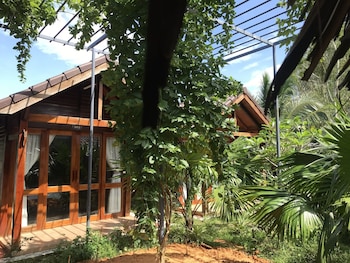 green bungalow phu quoc