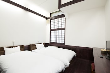 guest house lamp bungo ohno hostel