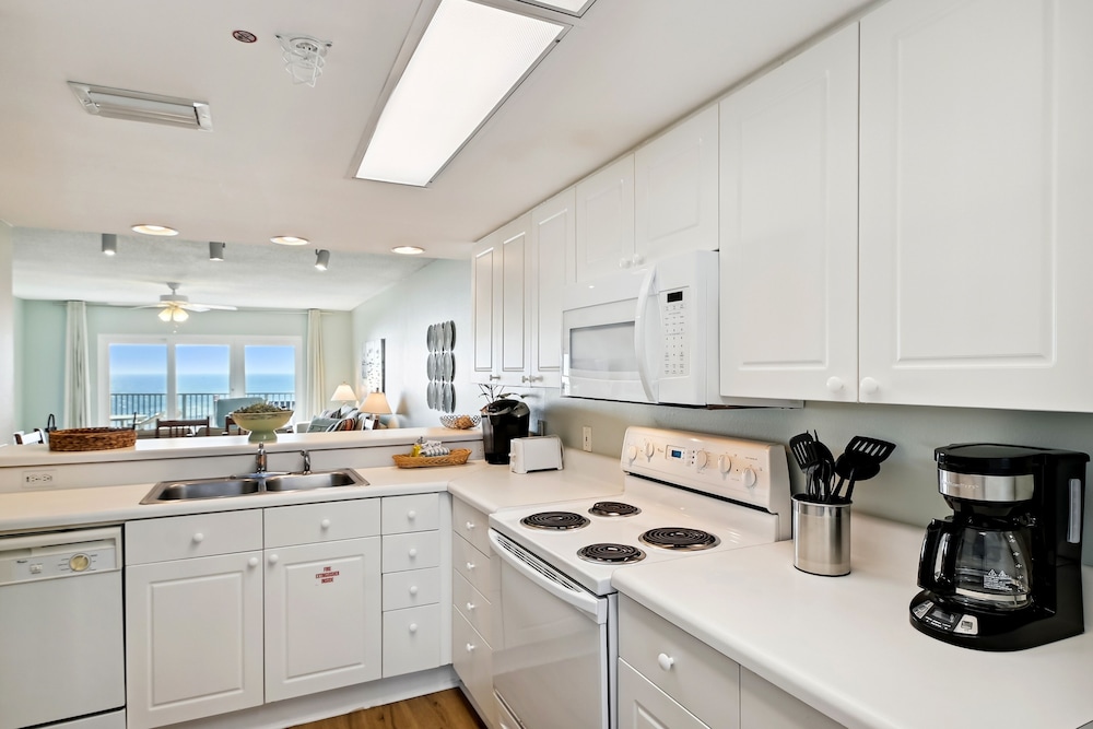 seacrest 702 is a gulfview 2 br on okaloosa island by redawning