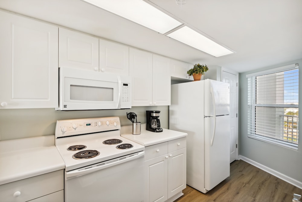 seacrest 702 is a gulfview 2 br on okaloosa island by redawning