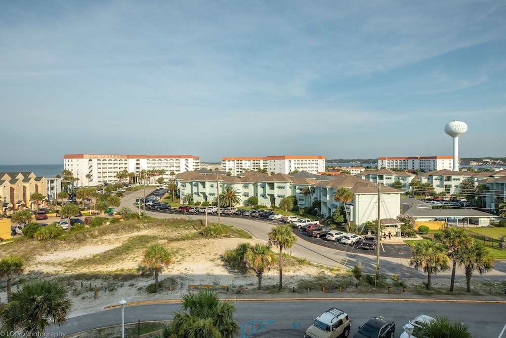 seacrest 605 is a 2 br gulf front on okaloosa island by redawning