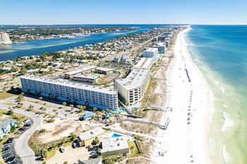 seacrest 605 is a 2 br gulf front on okaloosa island by redawning