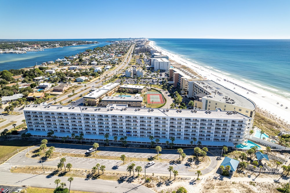seacrest 605 is a 2 br gulf front on okaloosa island by redawning