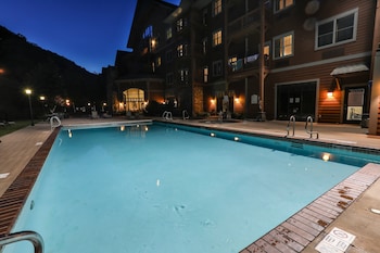 kaatskill mountain club at hunter mountain