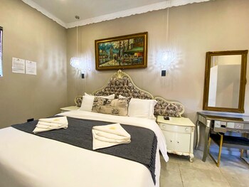 le grant guesthouse and conference facility