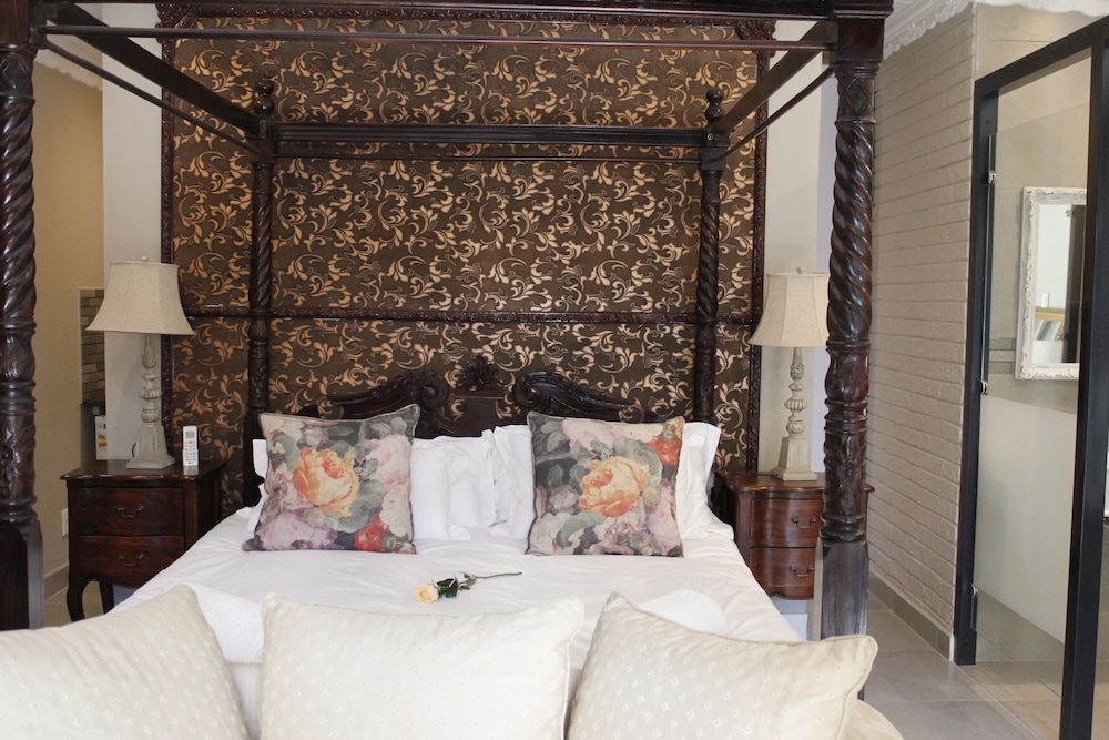 le grant guesthouse and conference facility