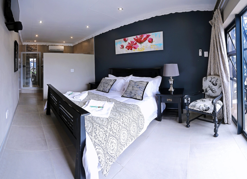 le grant guesthouse and conference facility