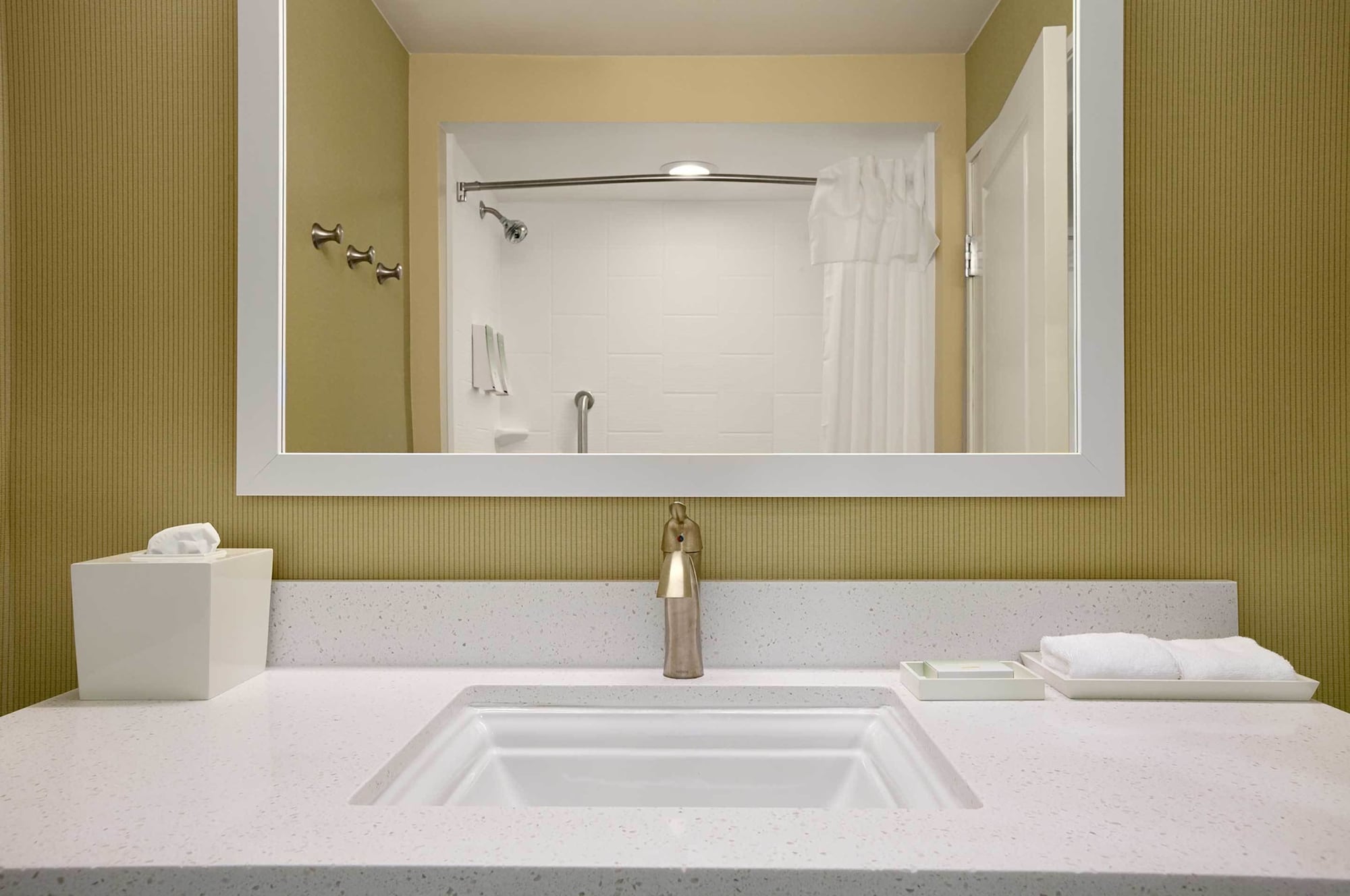 home2 suites by hilton huntsville research park area al