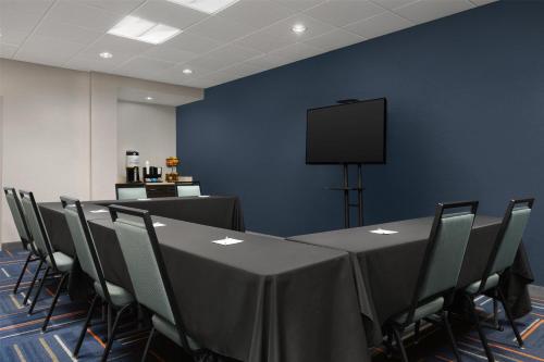 home2 suites by hilton huntsville research park area al