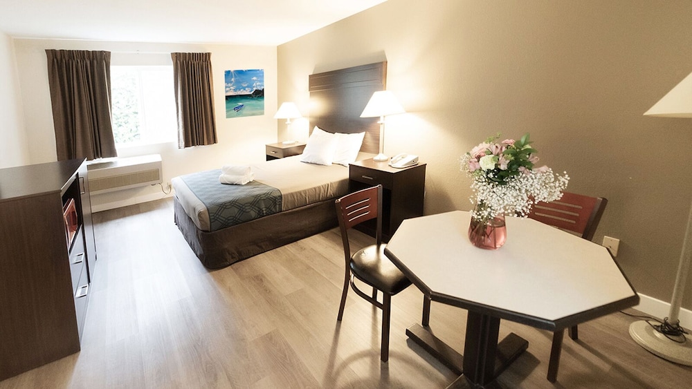 ocean star inn