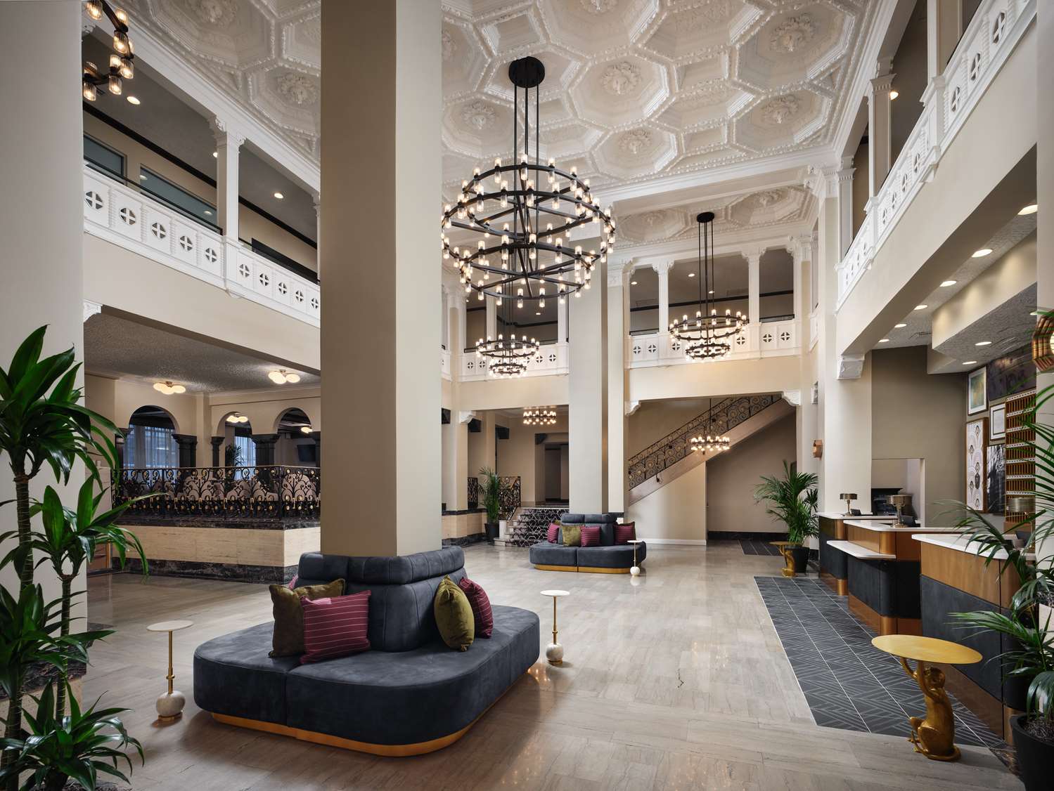 hotel flor tampa downtown tapestry collection by hilton