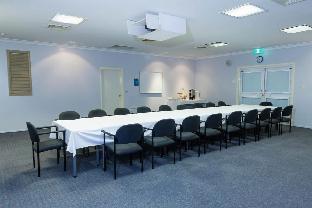 y motels rockhampton