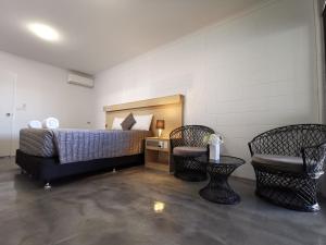 y motels rockhampton