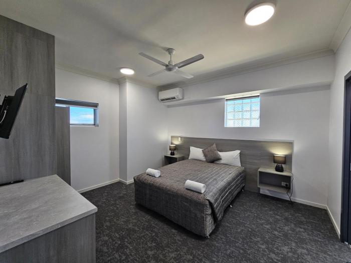 y motels rockhampton