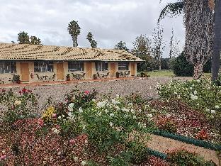 the aston motel tamworth