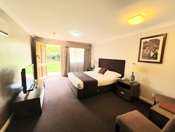 the aston motel tamworth