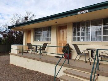 the aston motel tamworth