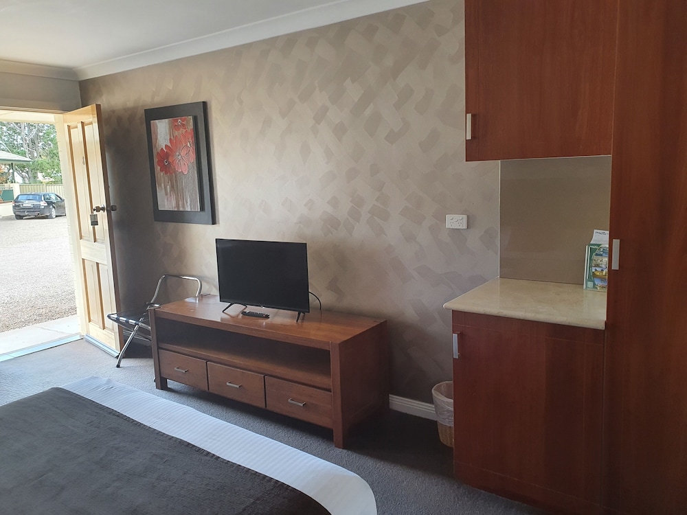 the aston motel tamworth