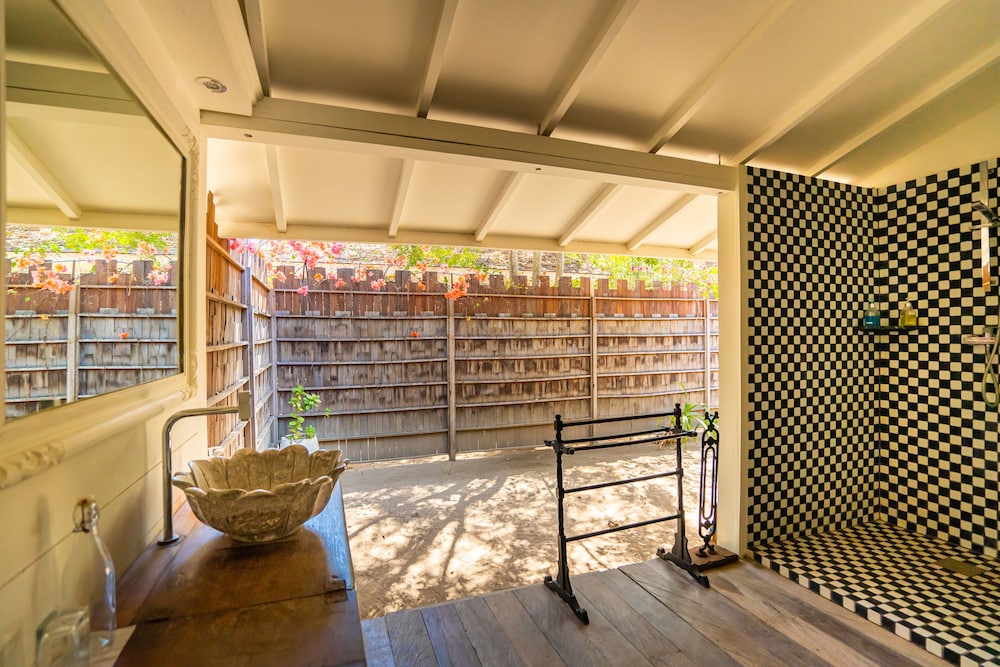 vayam boutique resort