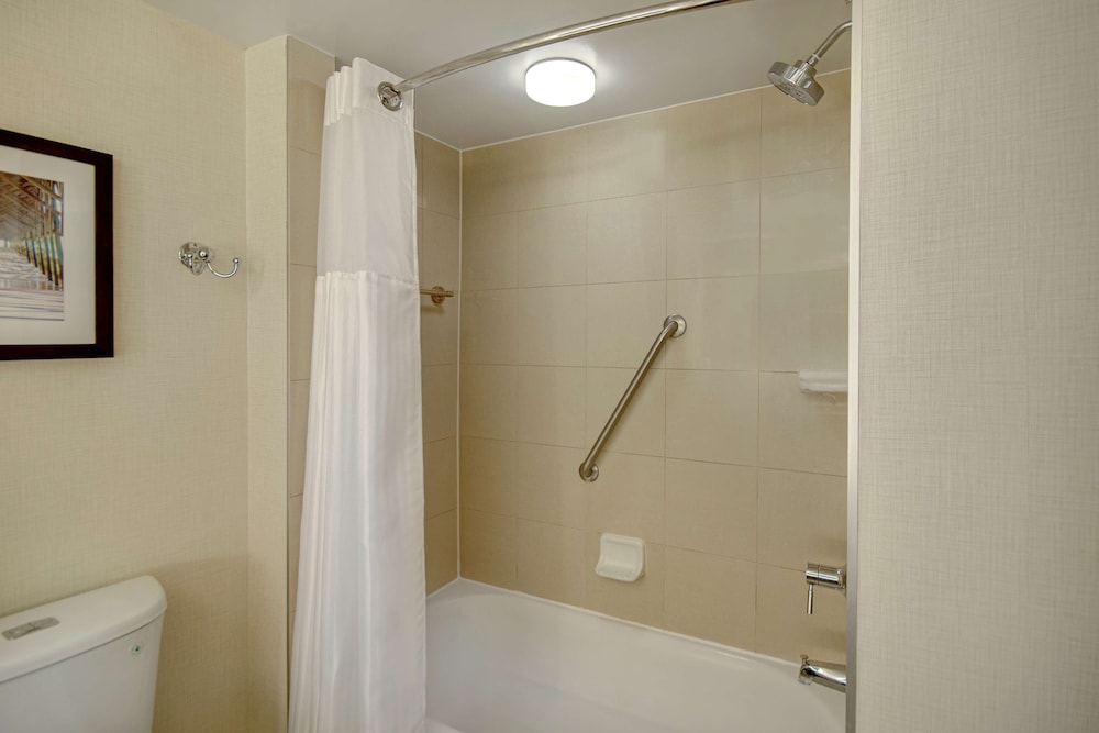 embassy suites by hilton jacksonville baymeadows