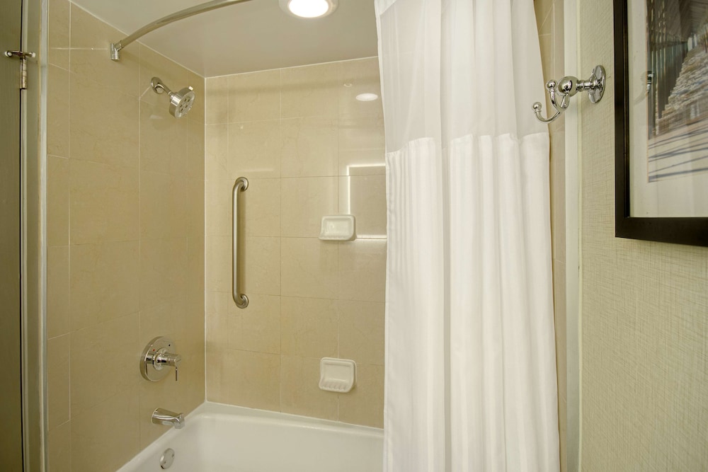 embassy suites by hilton jacksonville baymeadows
