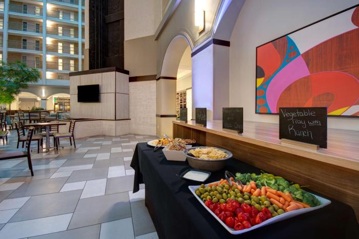 embassy suites by hilton jacksonville baymeadows