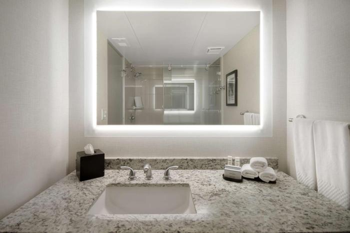 embassy suites by hilton jacksonville baymeadows