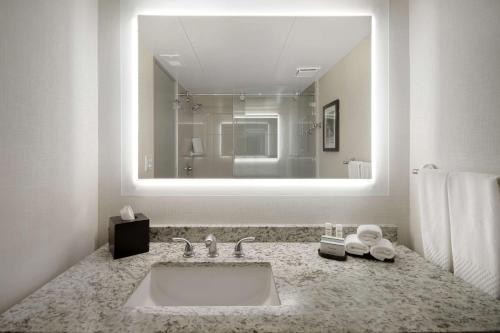 embassy suites by hilton jacksonville baymeadows