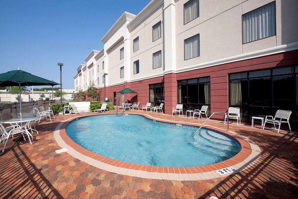hampton inn jacksonville i 10 west