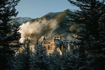 fairmont banff springs