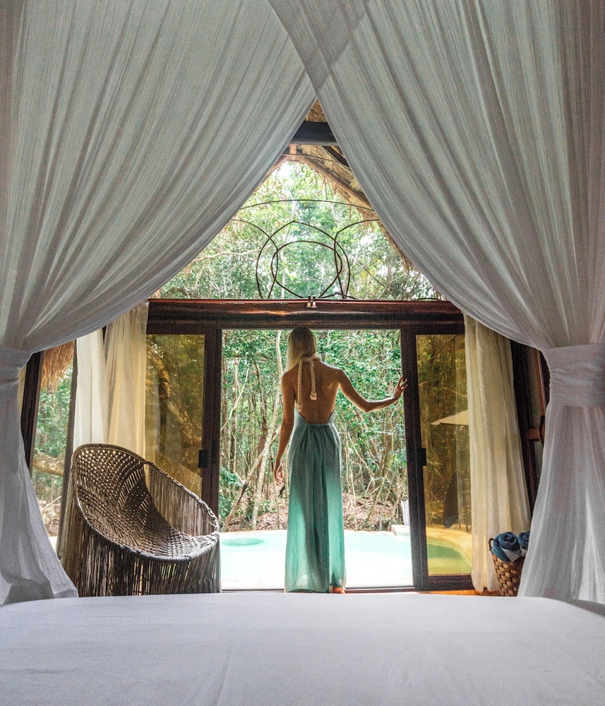 pepem holistic experience adults only