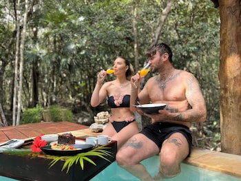 pepem holistic experience adults only