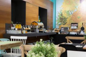 hotel olympia consul del mar