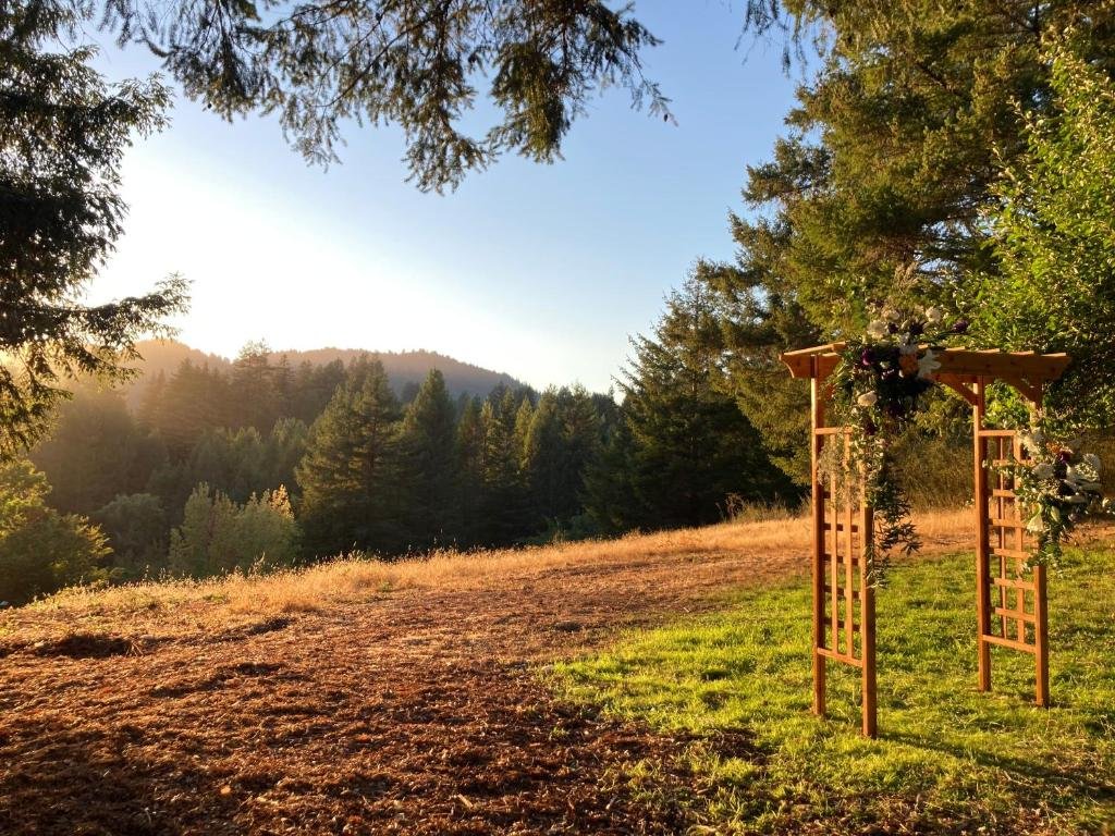 The Stavrand Russian River Valley,Monte Rio>>Guerneville,4 star