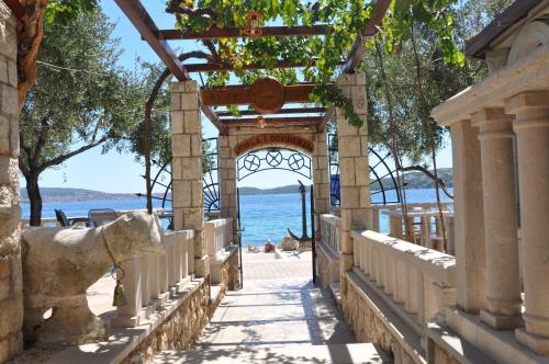 Villa Segetski Dvori - Tradition Since 1964,Seget>>Okrug Donji,4 star