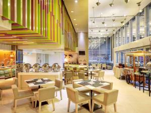 ibis styles jakarta gajah mada hotel