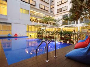 ibis styles jakarta gajah mada hotel