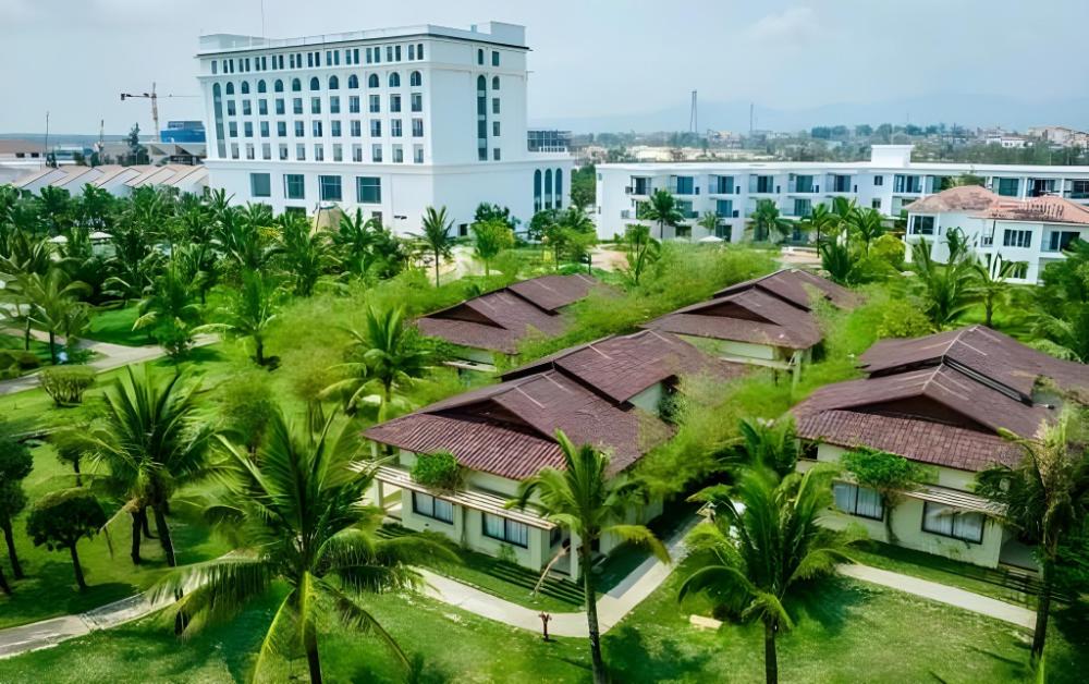 celina peninsula resort