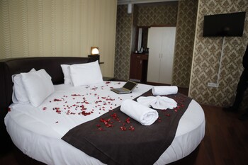 safir gold palace hotel and spa