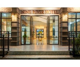 nine river hotel