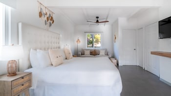 azul hotel and retreat