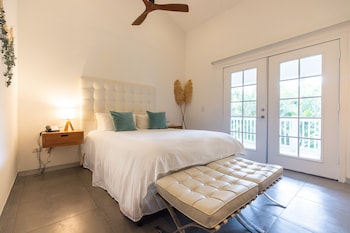 azul hotel and retreat