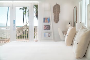 azul hotel and retreat